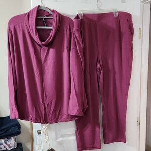 Torrid Women's Intimates Pajama Set in Pink Lounging Set